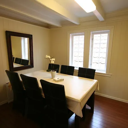 Norneshuset Nocleg ze śniadaniem 3*